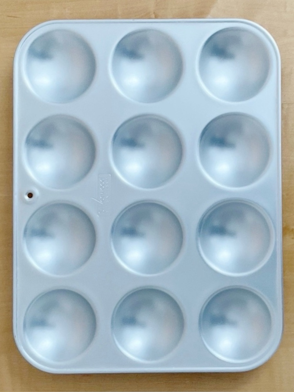 Silverwood Bun Tray 12 Cup Tart Pan Muffin Tin Made in England Aluminum